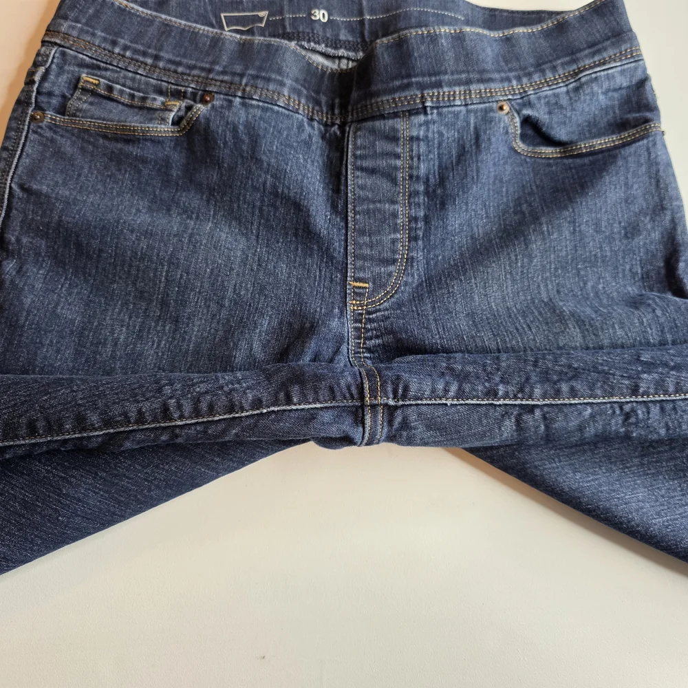 Levi's Pull-On Skinny Jeans Size 10 Blue Comfy Stretch Cute Bx-3167